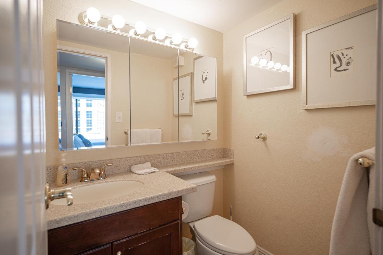 Iconic Vegas Views - 6 Comfy Beds, No Resort Fees, Center Strip! Las Vegas Esterno foto