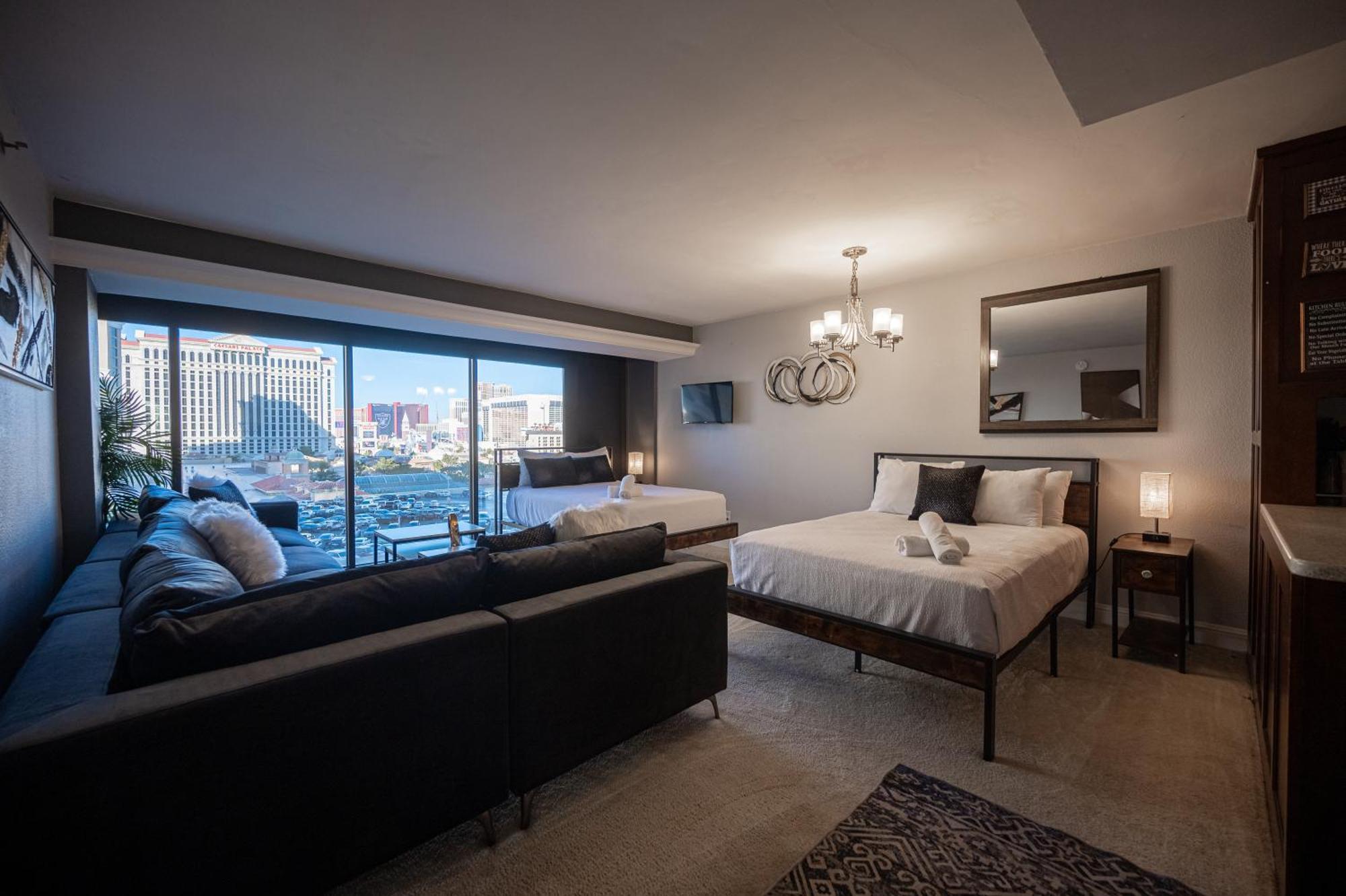 Iconic Vegas Views - 6 Comfy Beds, No Resort Fees, Center Strip! Las Vegas Esterno foto
