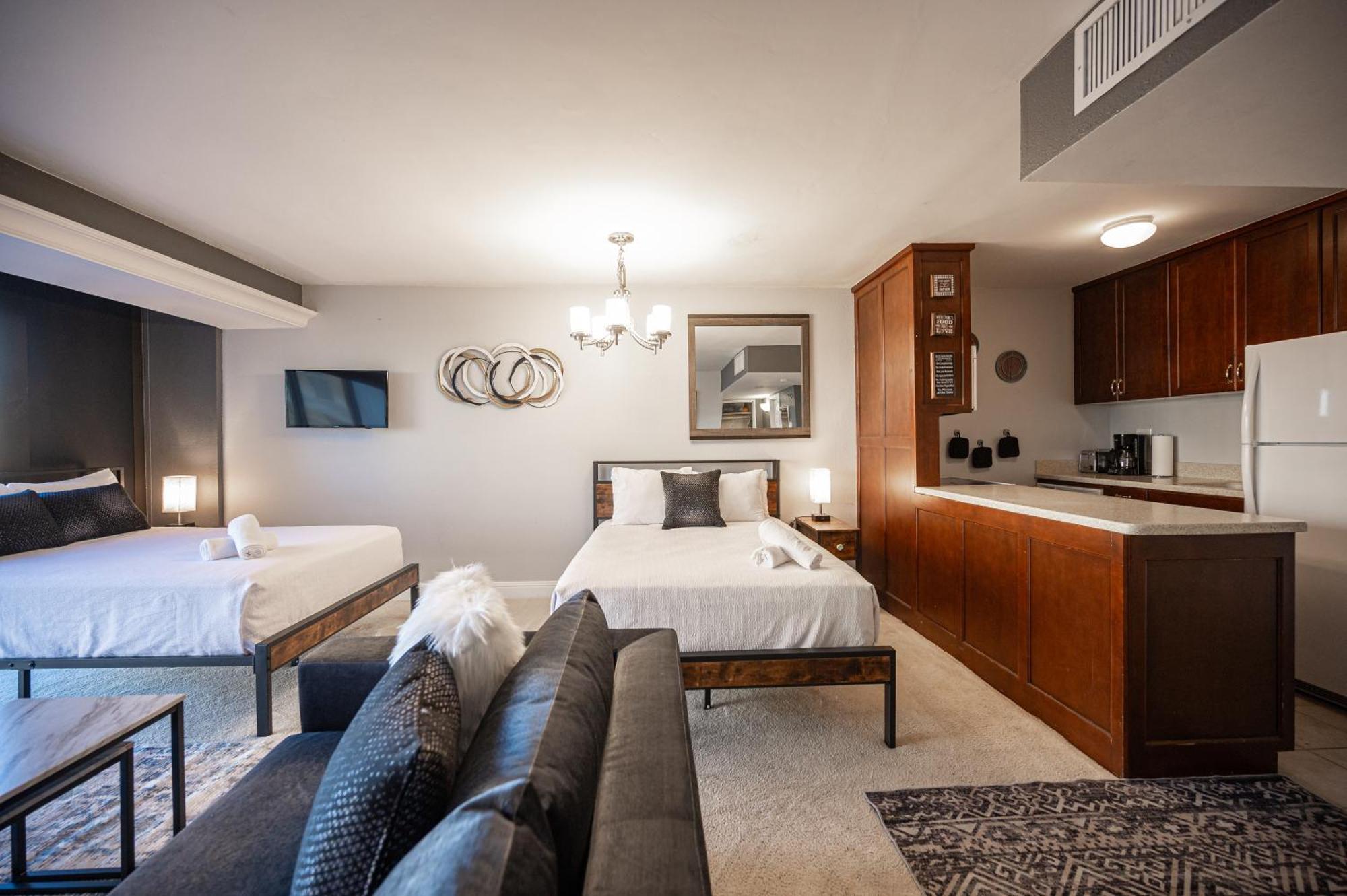 Iconic Vegas Views - 6 Comfy Beds, No Resort Fees, Center Strip! Las Vegas Esterno foto